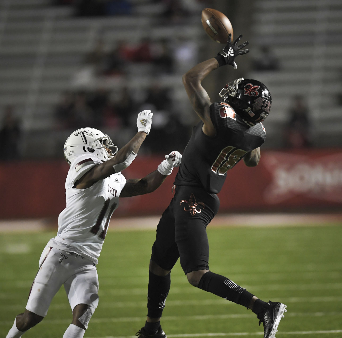 ACA.cajunsfootball16.112419